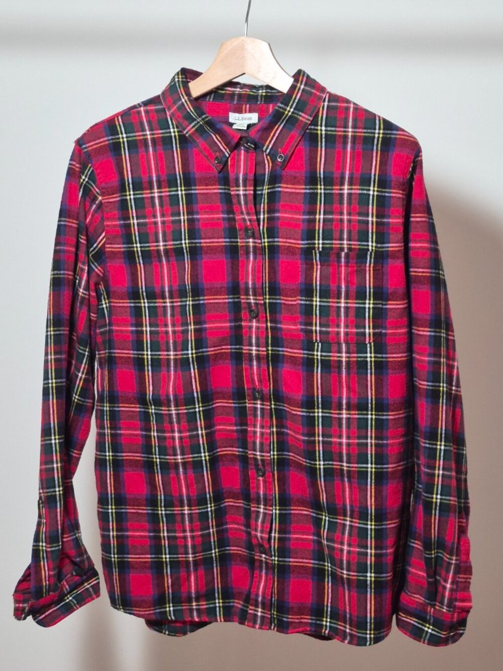 L.L.Bean Flannel Shirt Men’s L Red Tartan Plaid 100% Cotton Button Down